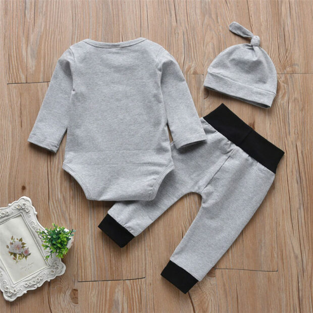 Baby Bear Paw Print Sleepwear Set