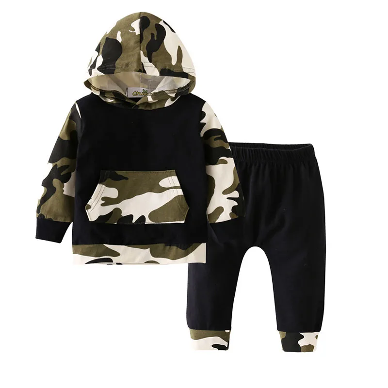 Army Camouflage Print Long Sleeves Hoodie Trackpants Outfit
