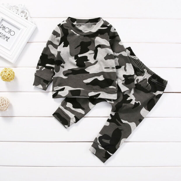 Long Sleeves Army Camouflage Print Sweater Pants