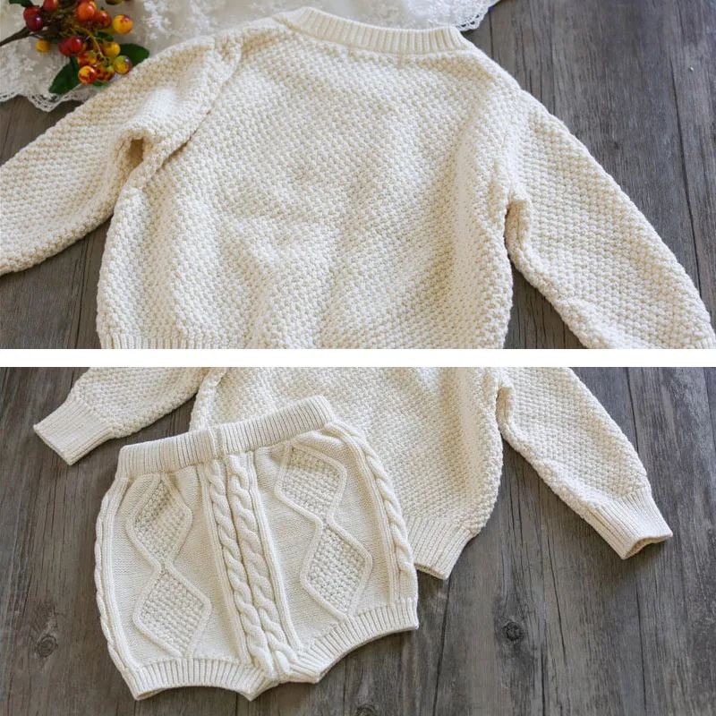 Long Sleeves Chain Knit Cardigan Sweater & Shorts - Image 3