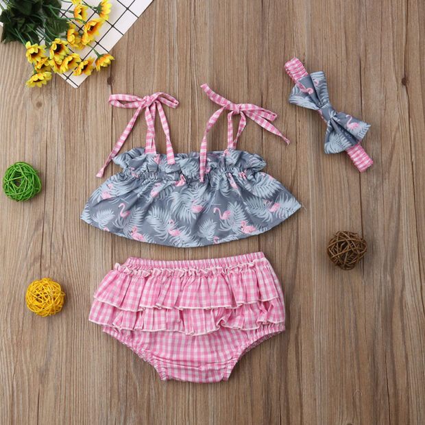 Baby Flamingo Pattern Off Shoulder Crop Top Outfit