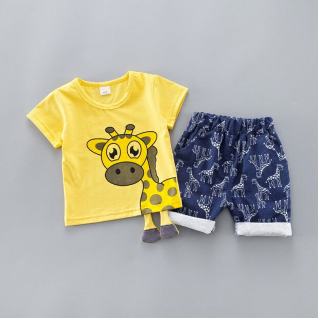 Baby Giraffe Print T-Shirt-& Denim Shorts