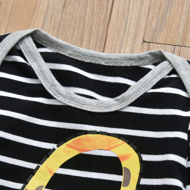 Baby Giraffe Print T-Shirt & Stripe Pants Long Sleeve with Beanie Hat - Image 3
