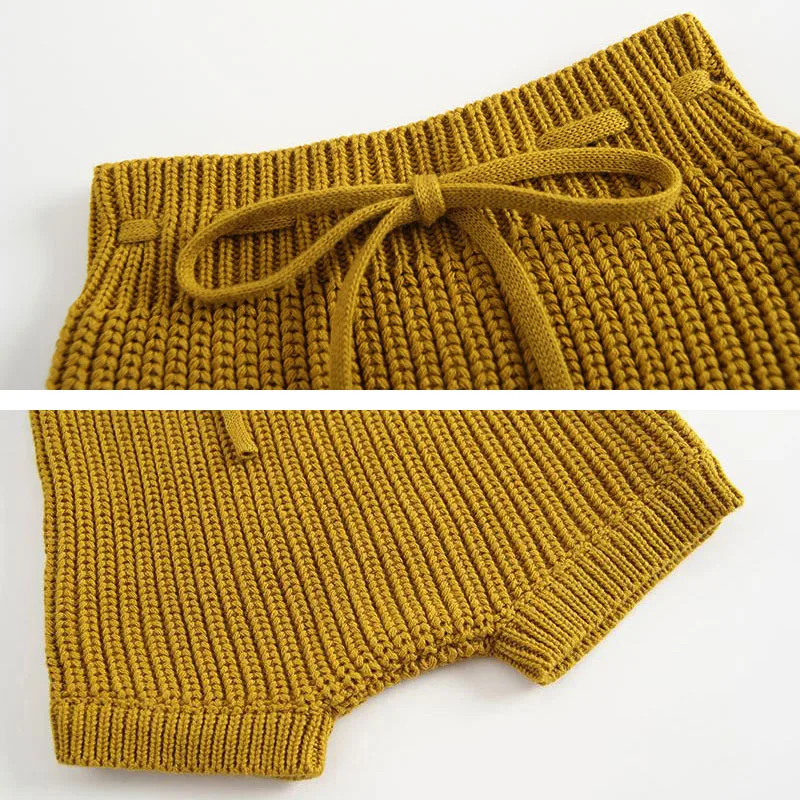 Long Sleeves Kriss Kross Knit Sweater Ribbon Knot Shorts Outfit - Image 6