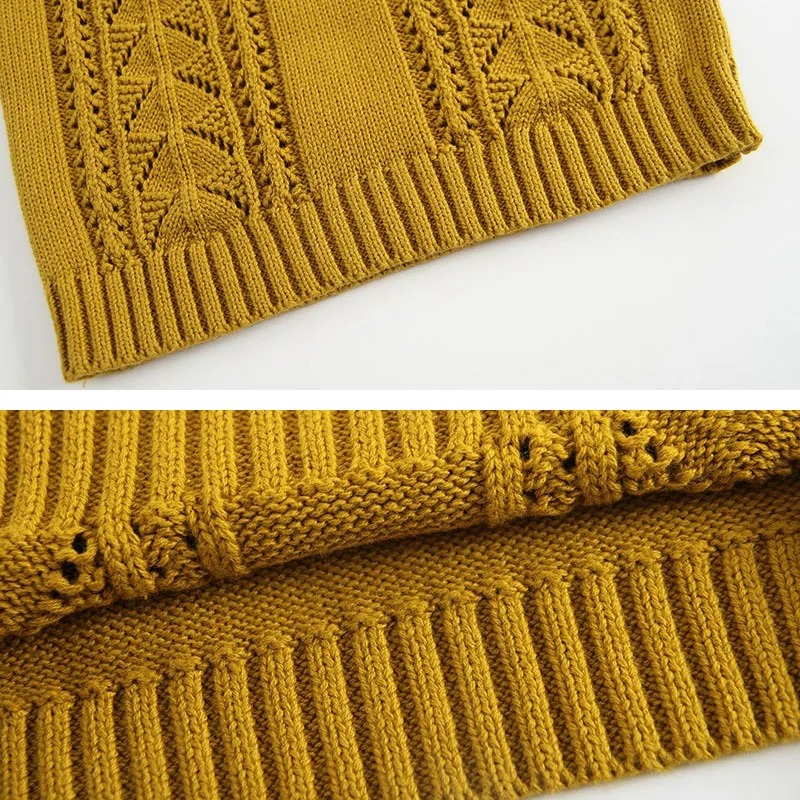 Long Sleeves Kriss Kross Knit Sweater Ribbon Knot Shorts Outfit - Image 4