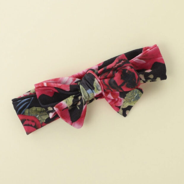Letter Print Isn't She Lovely T-Shirt Short Sleeve & Rose Pattern Shorts with Matching Ribbon Headband - Image 5