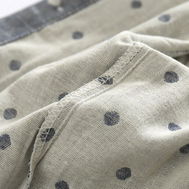 Long Sleeves Grey Polka Dots Collar Shirt with Denim Jeans - Image 7