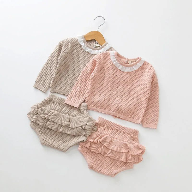 Long Sleeves Knitted Plain Sweater with Matching Laced Shorts
