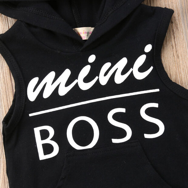 Baby Mini Boss Letter Print Tank Top & Denim Shorts