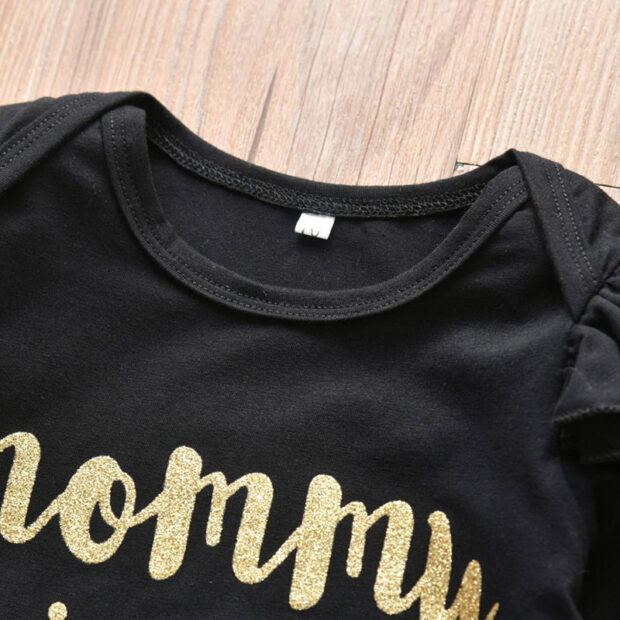 Baby Mommy Bestie Text Print Onesie Short Sleeve Bodysuit, Ribbon Bow Headband 2 pcs Set - Image 5