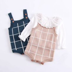 Long Sleeves Lotus Leaf Collar with Sleeveless Plaids Onesie