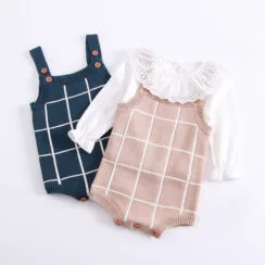 Long Sleeves Lotus Leaf Collar with Sleeveless Plaids Onesie