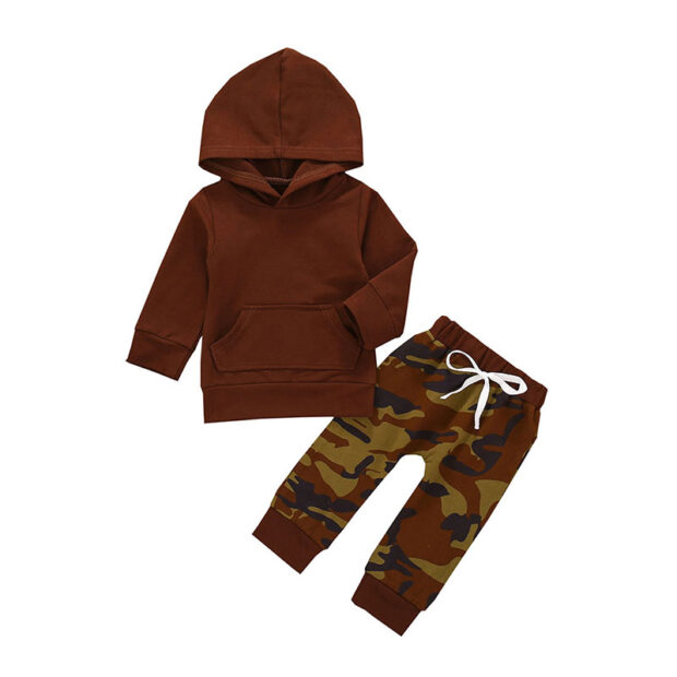 Plain Color Hoodie & Woodland Camouflage Print Pants Long Sleeve Outfit