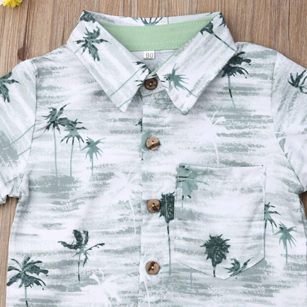 Short Sleeve Hawaiian Shirt & Khaki Elastic Shorts Outfit - Image 3