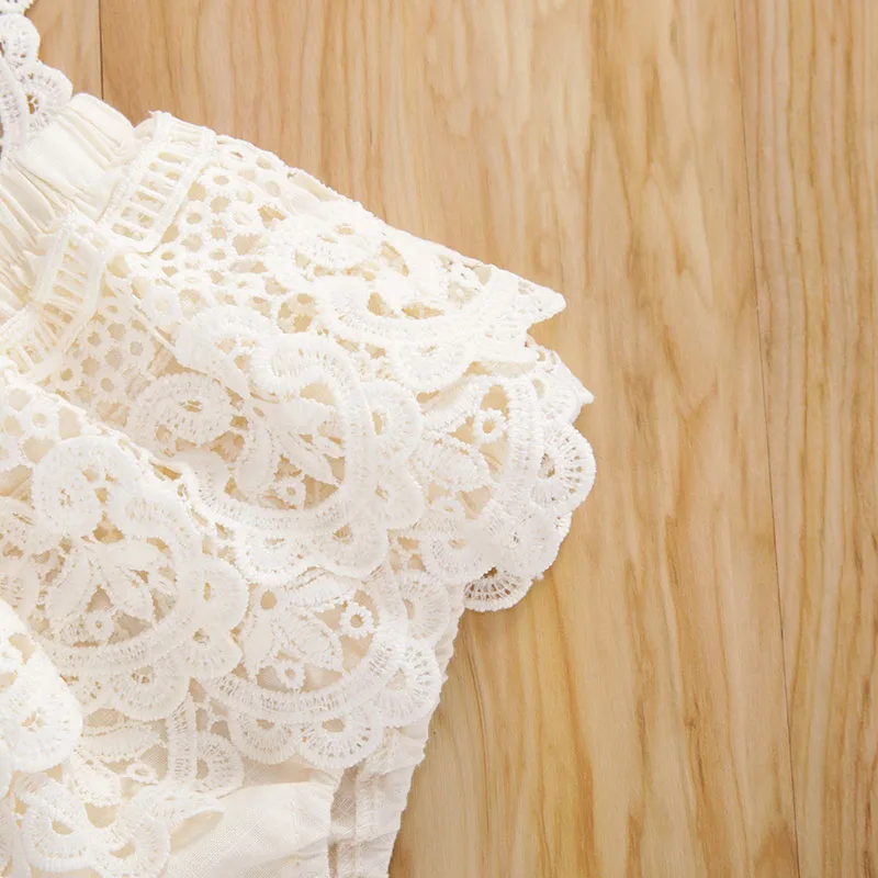 Sleeveless Open Back Crocheted Flower Pattern Romper - Image 4