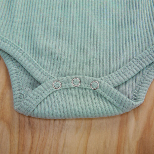 Sleeveless Ribbed Pattern Onesie & Ribbon Bloomers with Headband for Summer - Image 4