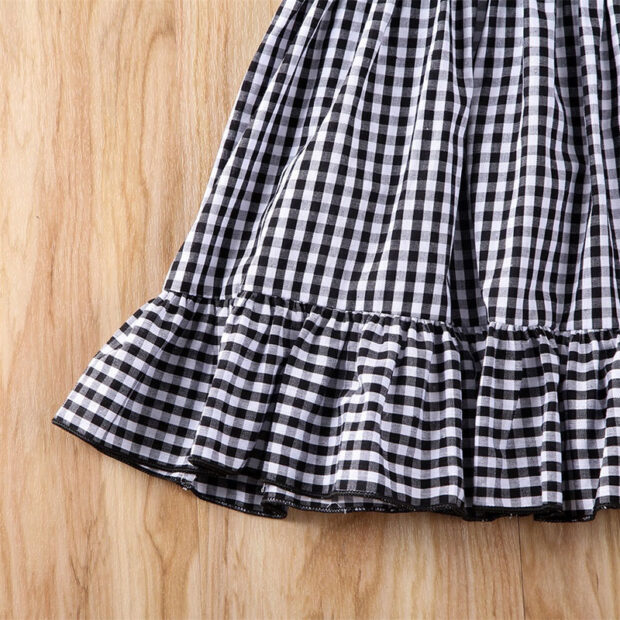 Puff Shoulder Gingham Pattern Ruffled Dress Short Sleeve - Image 3