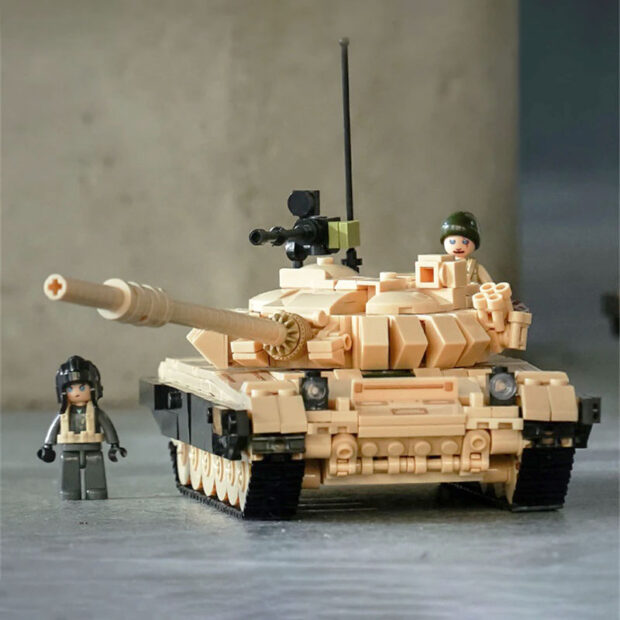 Sluban Army T72B3 Soviet Battle Tank Building Blocks Toy - Image 2