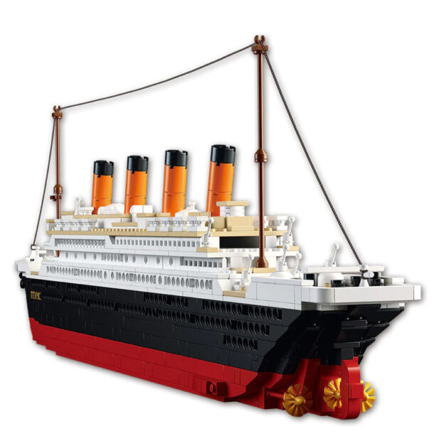 Sluban Titanic Ship Building Blocks Toy 481pcs